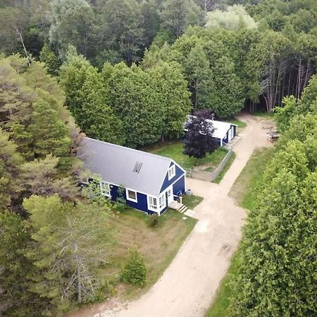 Cottage Retreat On 11 Acres Flesherton Экстерьер фото