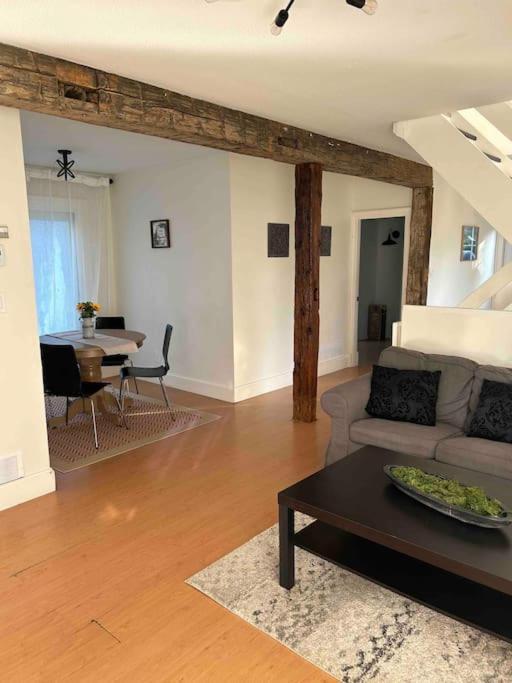 Cottage Retreat On 11 Acres Flesherton Экстерьер фото